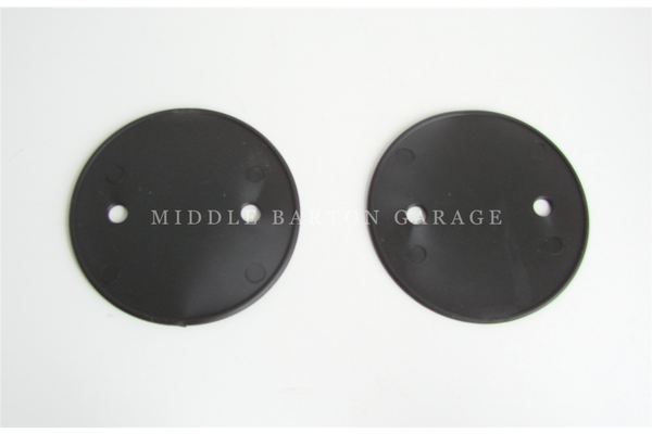 SEAL FOR FRONT GRILL BADGES 124 BS/CS